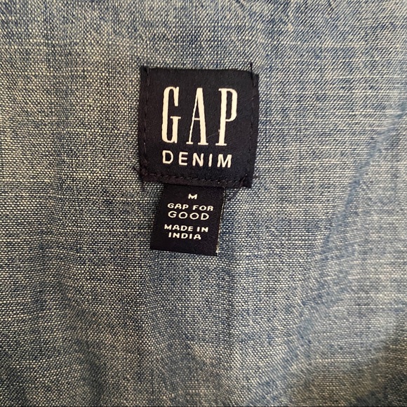 GAP • denim/chambray dress - Picture 2 of 3